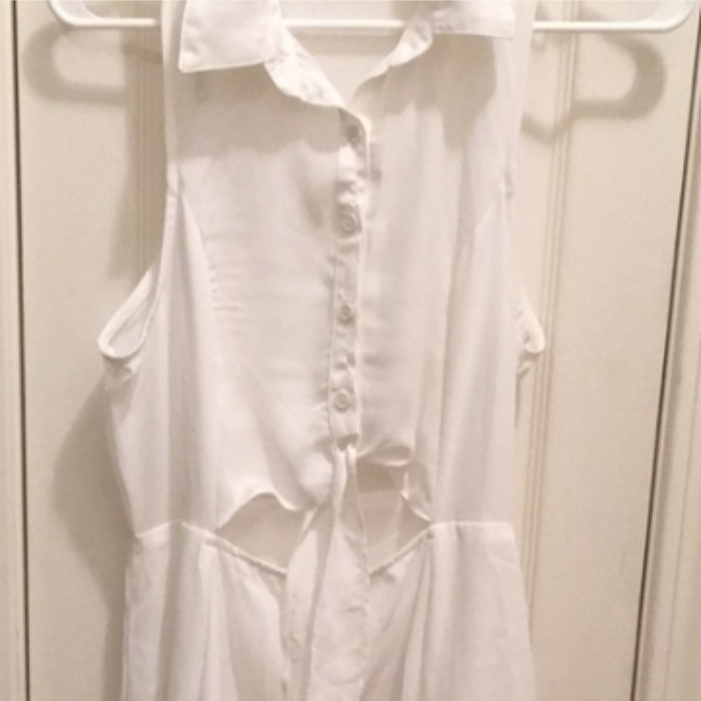 Beautiful New Nasty Gal white dress